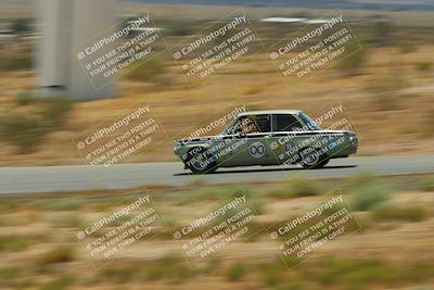 media/May-31-2025-CalClub SCCA (Sat) [[2c1a04e1ee]]/Race/Group 1/Turn 4b/